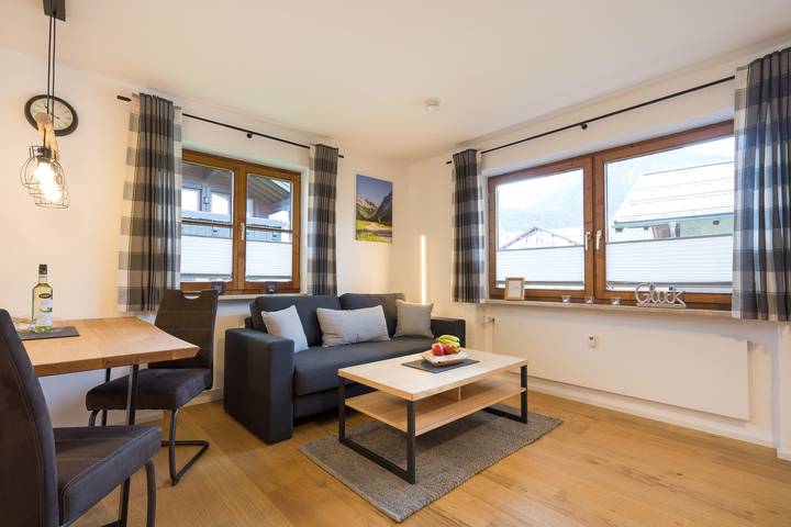 Ferienwohnung für 2 Personen, mit Ausblick und Balkon in Oberstdorf - 2