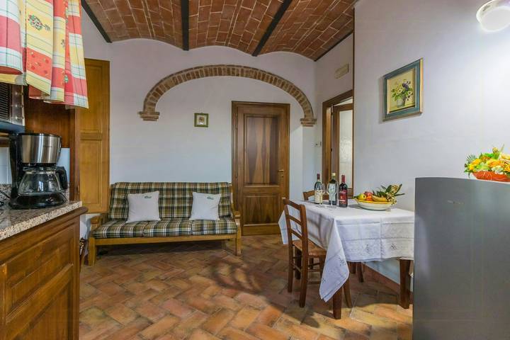 Appartamento intero, Appartamento vicino al Lago Trasimeno con vista panoramica in Castiglione del Lago, Lago Trasimeno
