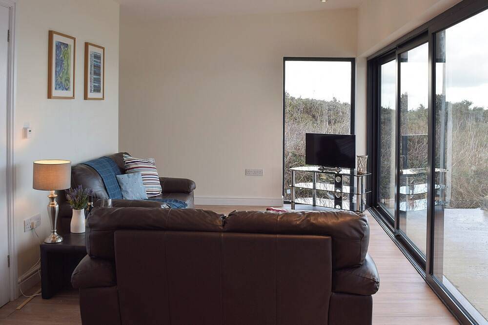 1 bedroom accommodation in Goodwick, near Fishguard in Goodwick, Pembrokeshire