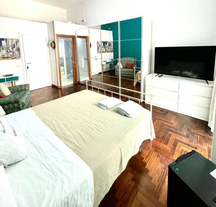 Chambre d’hôte pour 3 personnes, avec balcon à Naples - 4