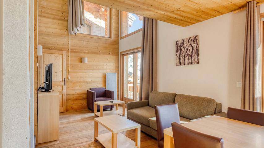 Chalet pour 8 personnes, avec balcon dans Les Carroz