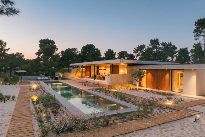 Ferienhaus für 18 Personen, mit Garten und Whirlpool