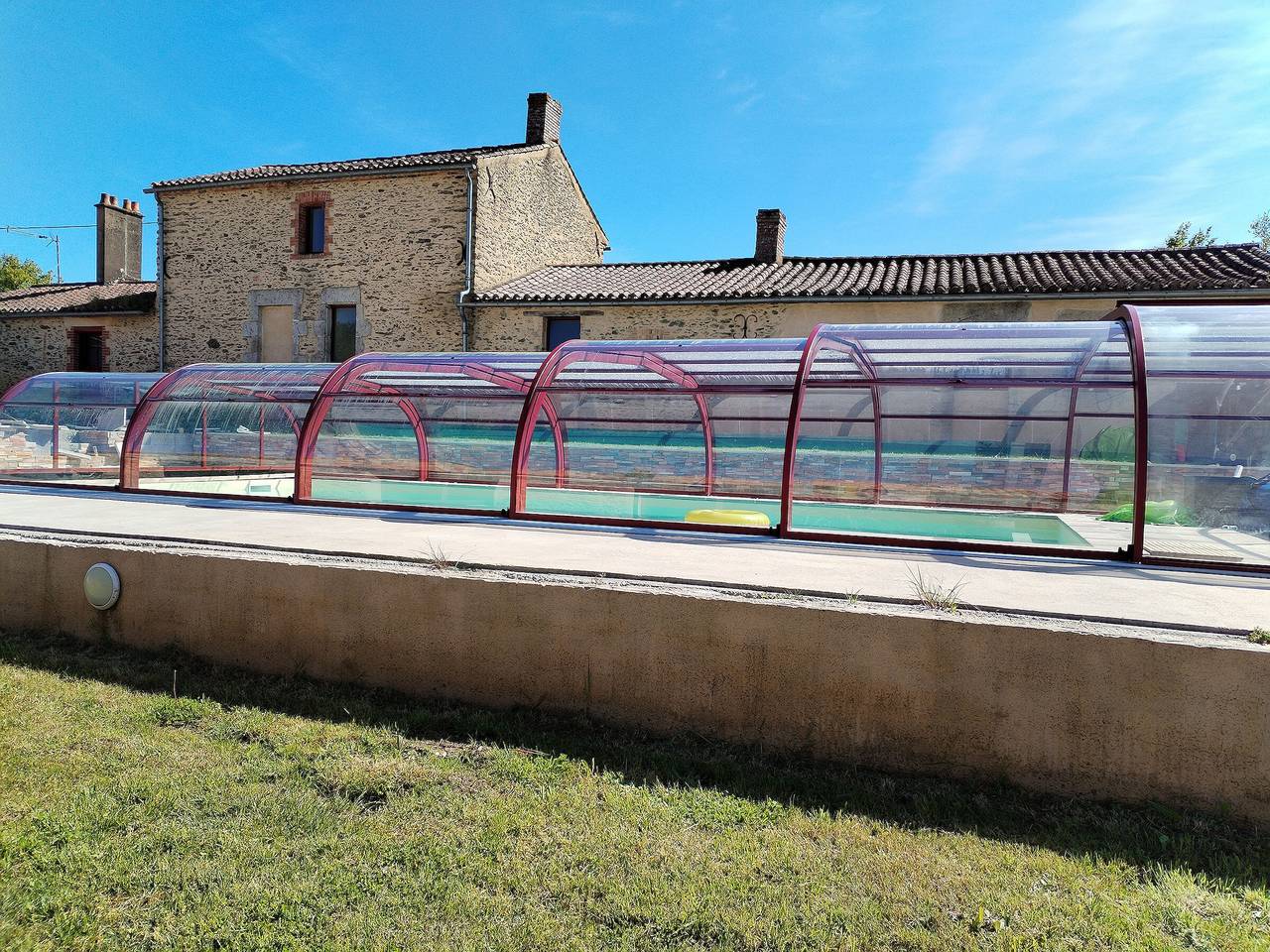 Charmant gîte en ferme rénovée avec wifi in Falleron, Vallée de la Loire