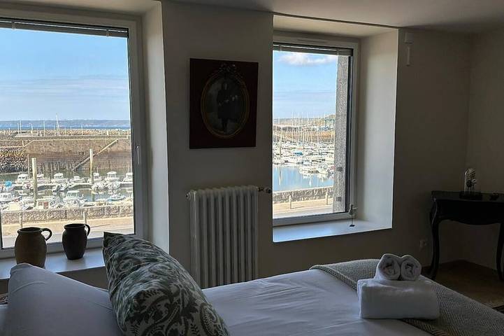 Location de vacances pour 6 personnes, avec terrasse dans Port de Dielette - 2