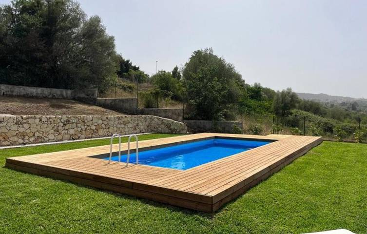 Villa per 10 persone, con giardino e piscina nonché terrazza, con animali domestici - 1