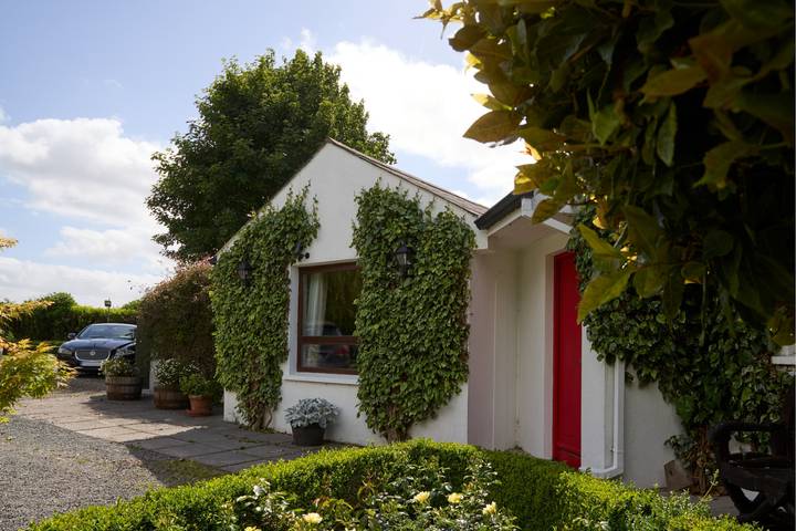 Gîte pour 4 personnes, avec terrasse et jardin à Trim