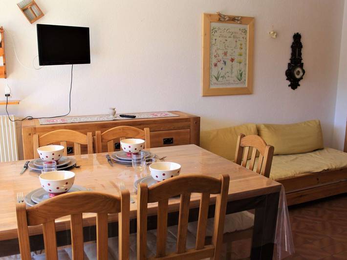 Gîte pour 4 personnes, avec balcon dans Col De Vars Vars Station De Ski
