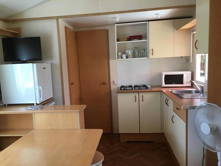 Bungalow für 4 Personen, mit Terrasse in Agde - 3