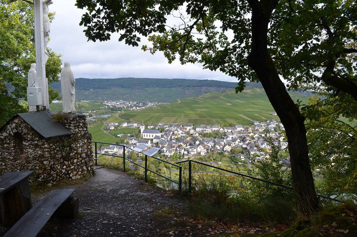 Ganze Ferienwohnung, Ferienwohnungen Felten in Minheim, Bernkastel-Kues & Umgebung