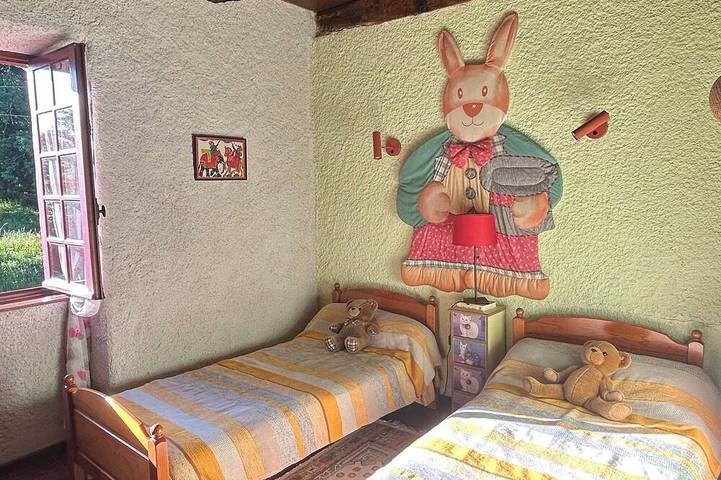 Großartiges Moulin wieder hergestellt im schönen Grünraum, nahe Uzerche in Espartignac, Tulle und Umgebung