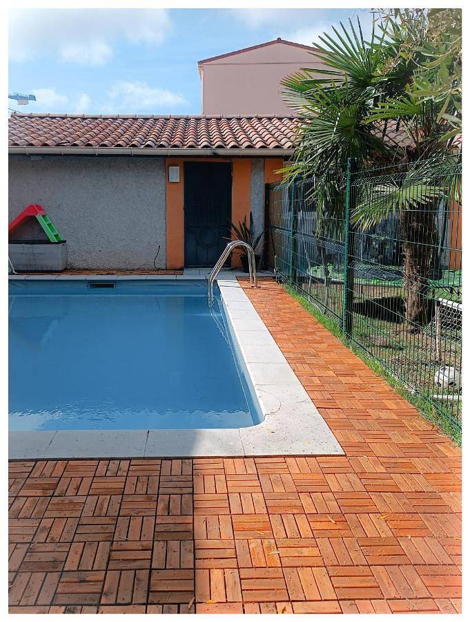 Gîte pour 2 personnes, avec jardin ainsi que terrasse et piscine à Tournon-sur-Rhône - 4