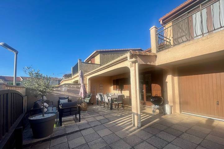 Ferienhaus für 7 Personen, mit Pool - 1