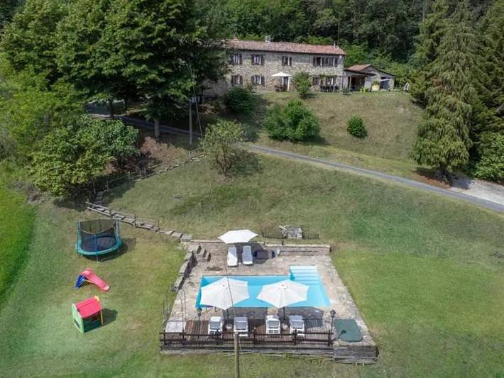 Gîte pour 3 personnes, avec jardin ainsi que vue et piscine à Monastero Bormida - 2