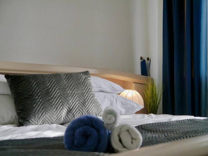 Gîte pour 2 personnes, avec balcon et vue à Kirkel