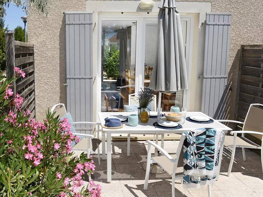 Résidence-Club Odalys Le Mas des Vignes - Maison 8 personnes - Maisonnette 4 pièces 6/8 pers. in Aubais, Région de Nîmes