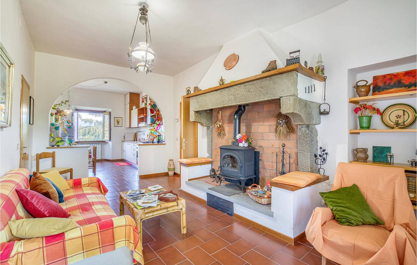 Ganze Ferienwohnung, Rückzugsort am Fluss mit WiFi und Parkplatz in Poppi, Casentino