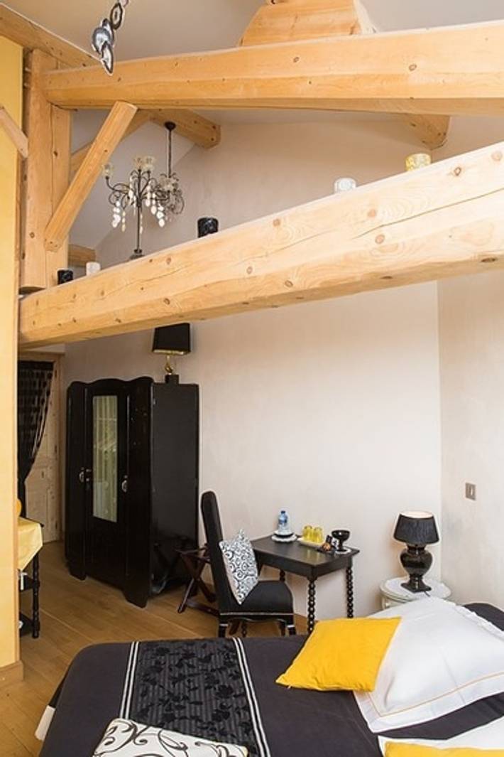 Chambre d’hôte pour 2 personnes, avec vue ainsi que jardin et terrasse dans l' Ain - 4