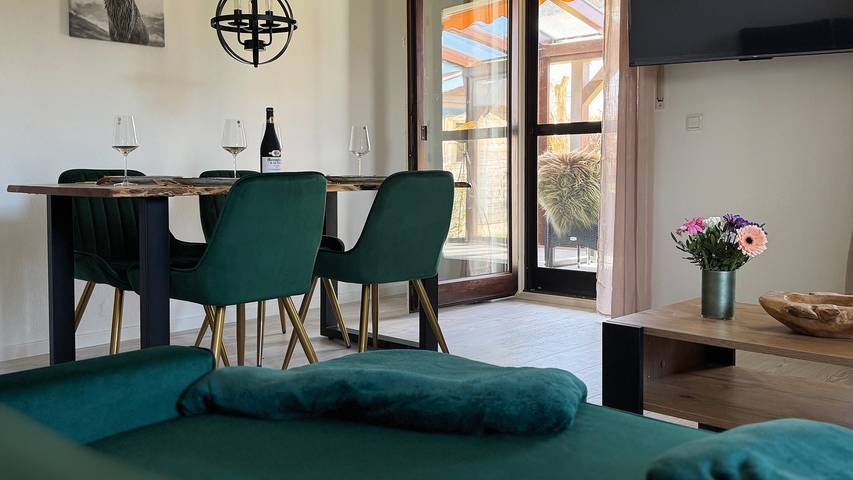 Ferienwohnung für 4 Personen, mit Terrasse und Garten in Marquartstein