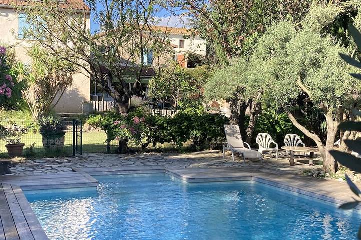 Agriturismo pour 4 personnes, avec jacuzzi ainsi que piscine et jardin