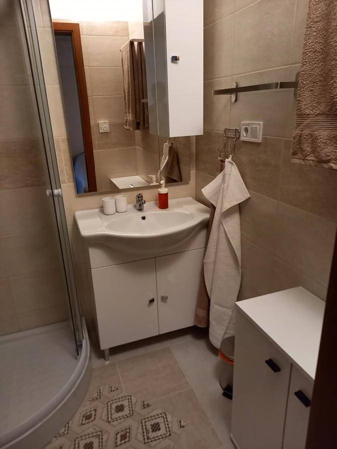 Karpatia Vendeghaz 1201 Budapest in Budapest, Közép-Magyarország