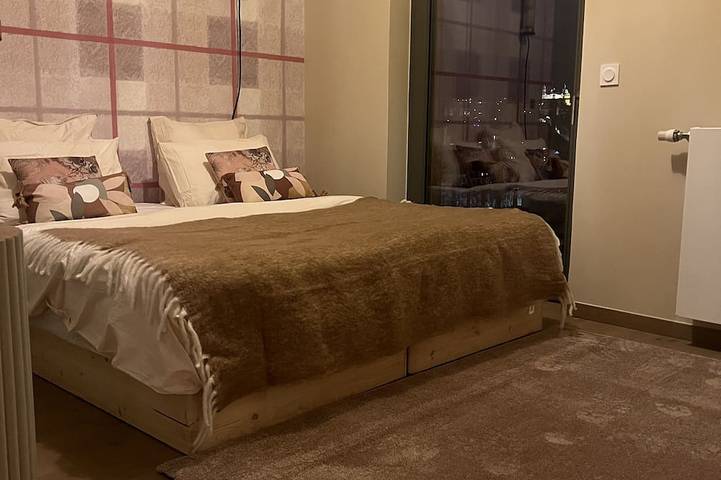 Entire apartment, Appartement Confluence Haut Standing 6 Personnes in Lyon, Lyon region