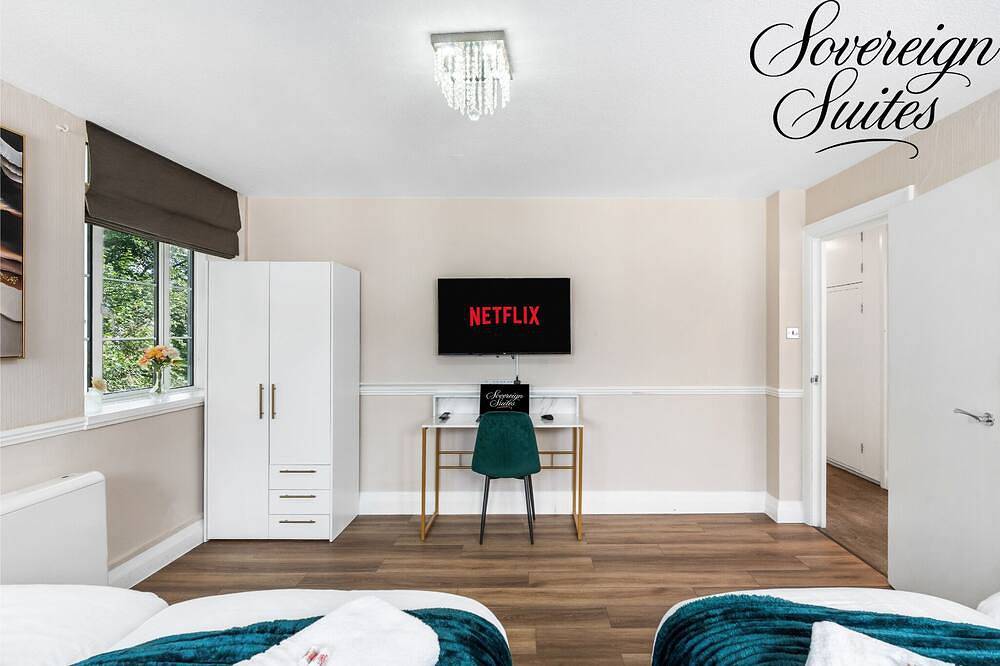 Entire apartment, Large Newly Furnished Apartment with Huge Terrace in Brighton, Sussex