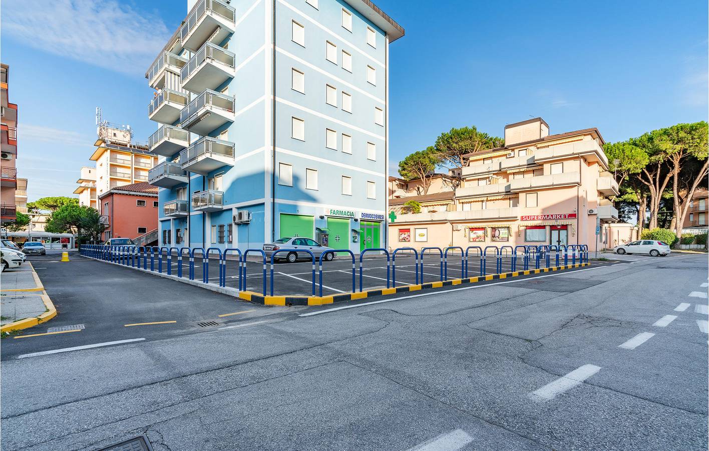 Ganze Ferienwohnung, Beachside 1BR Apartment w/ WiFi & Parking in Rosolina Mare, Polesine