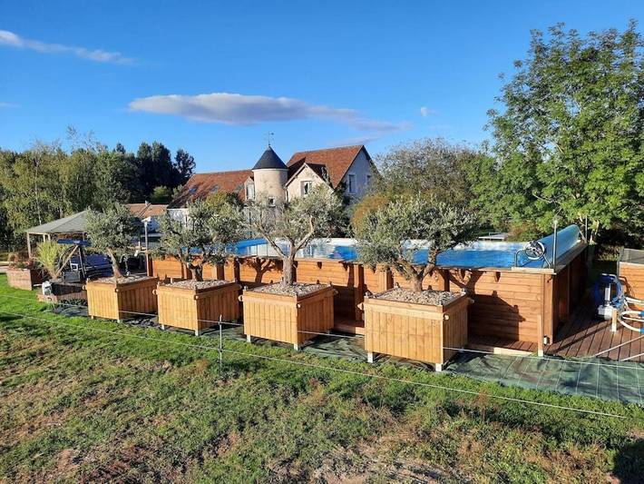 Location de vacances pour 15 personnes, avec terrasse et piscine ainsi que jacuzzi et jardin, animaux acceptés à Cellettes - 4