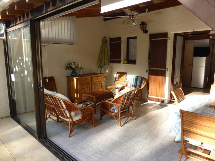 Location de vacances pour 5 personnes, avec terrasse dans Office De Tourisme Des Mathes La Palmyre - 4