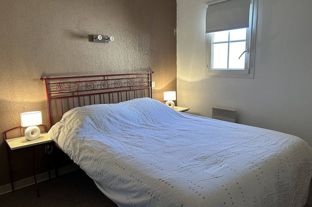 Villa 4 personen in toeristische residentie met zwembad in Gallargues-le-Montueux, Nimes en omgeving