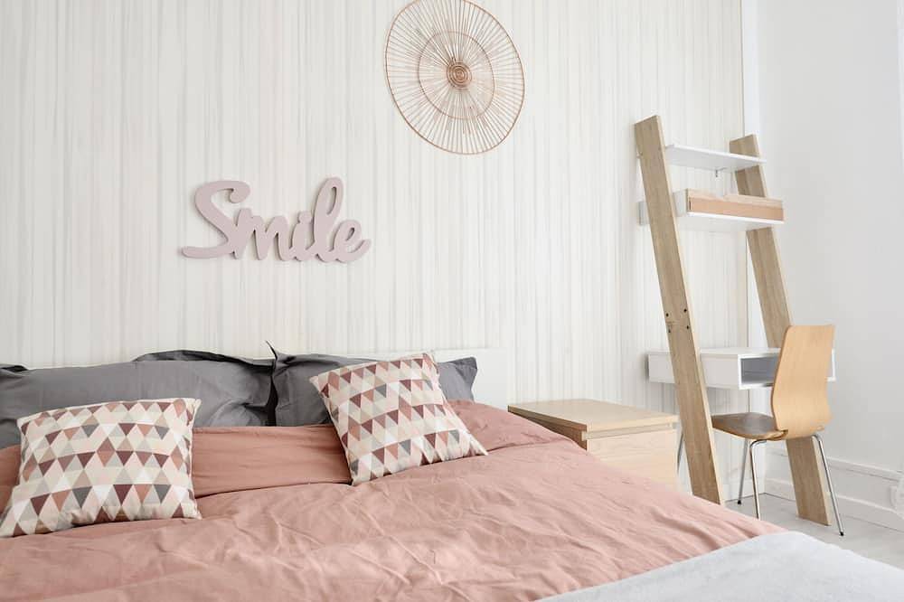 Entire apartment, Charming T2 on the outskirts of Paris in Saint-Ouen, Seine-Saint-Denis