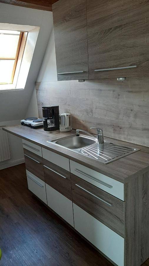 Ferienwohnung für 2 Personen, mit Terrasse und Garten sowie Ausblick in Laage - 4
