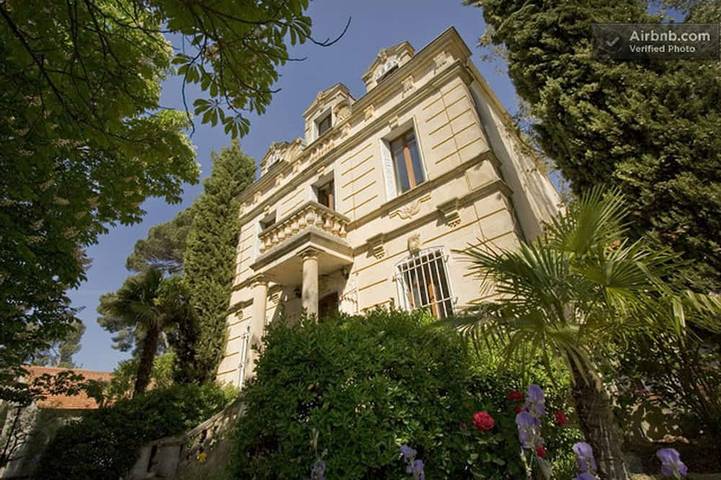 Ferienhaus für 10 Personen, mit Terrasse und Garten