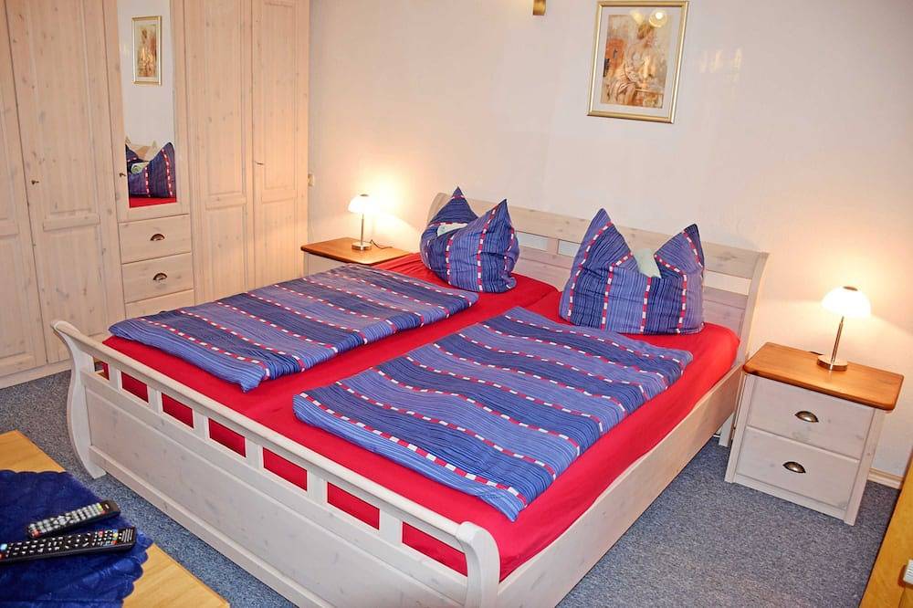 Ganze Wohnung, Ferienzimmer links - Deb 038 Ferienwohnung/-zimmer Aschersleben in Aschersleben, Region Salzlandkreis