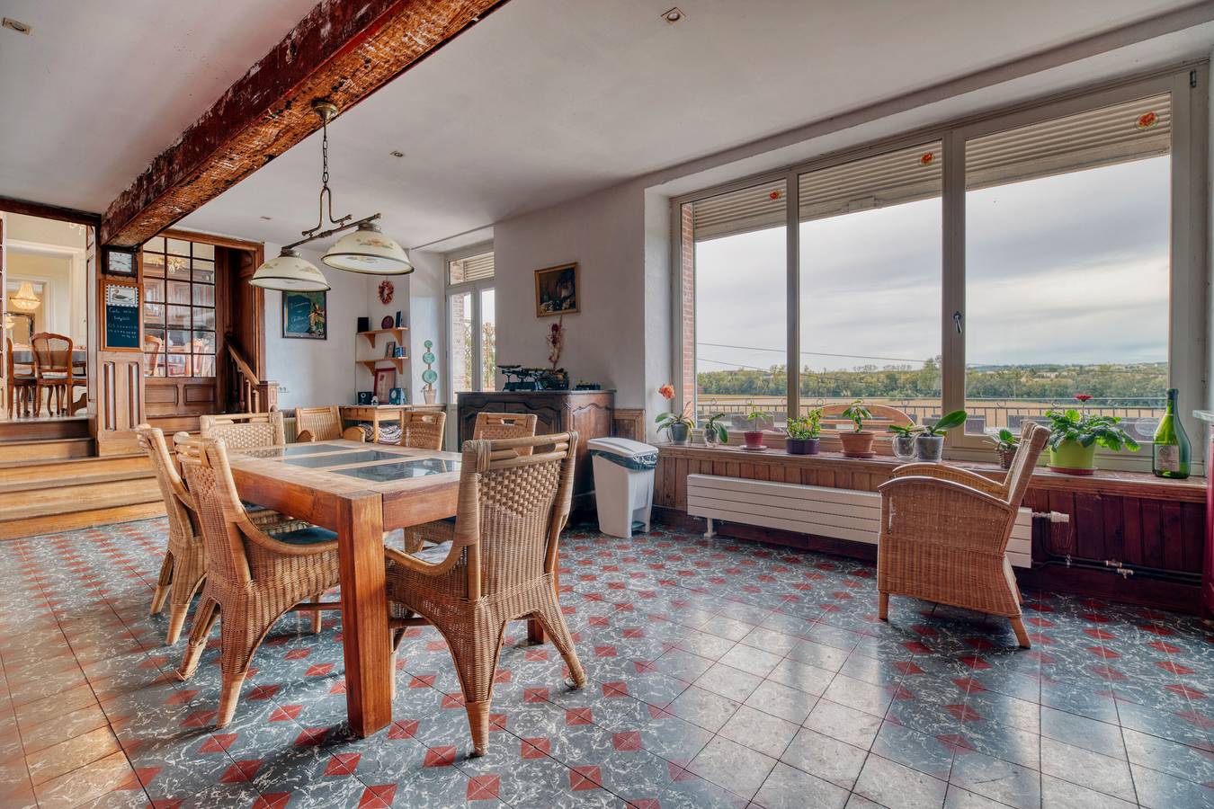 Holiday Home 'Château' with Mountain View, Balcony and Wi-Fi in Souilhanels, Carcassonne region