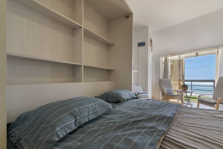 Ganzes Studio, Ferienstudio 'Primera Linea' mit Meerblick, Balkon und Wi-Fi in Las Palmas de Gran Canaria Zentrum, Las Palmas