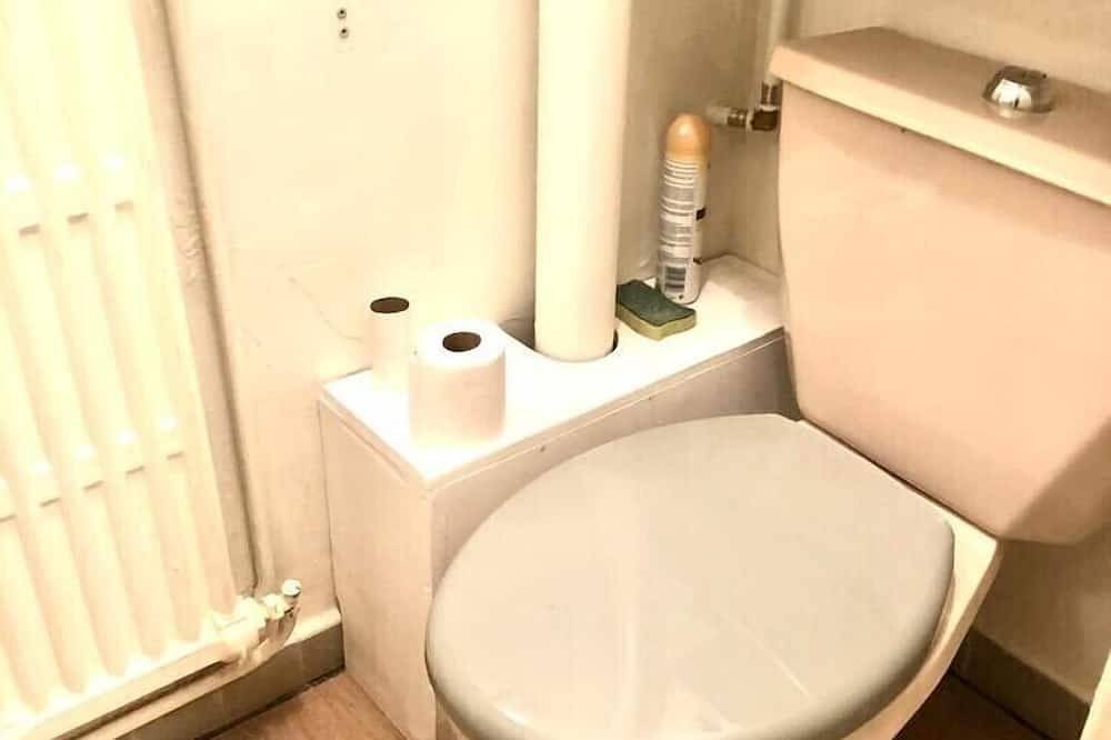Appartement entier, Mon Belvédère, bel appartement en attique, 6 nuitées minimum pendant le festival in Avignon, Vaucluse