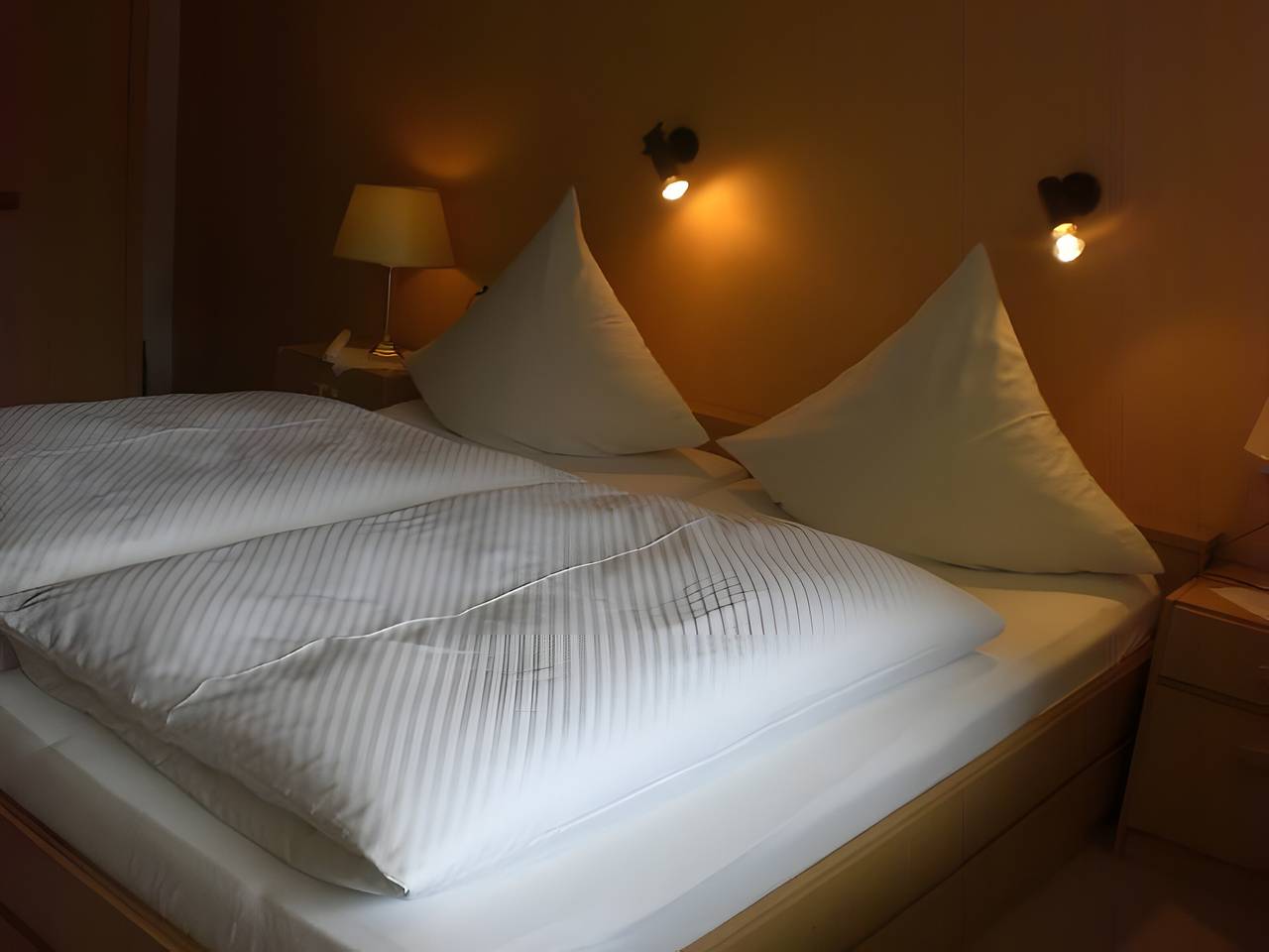 Ganze Wohnung, Ferienwohnung 'Nr 2, 30qm' mit privater Terrasse, Gemeinschaftsgarten und Wi-Fi in Bad Herrenalb, Nordschwarzwald