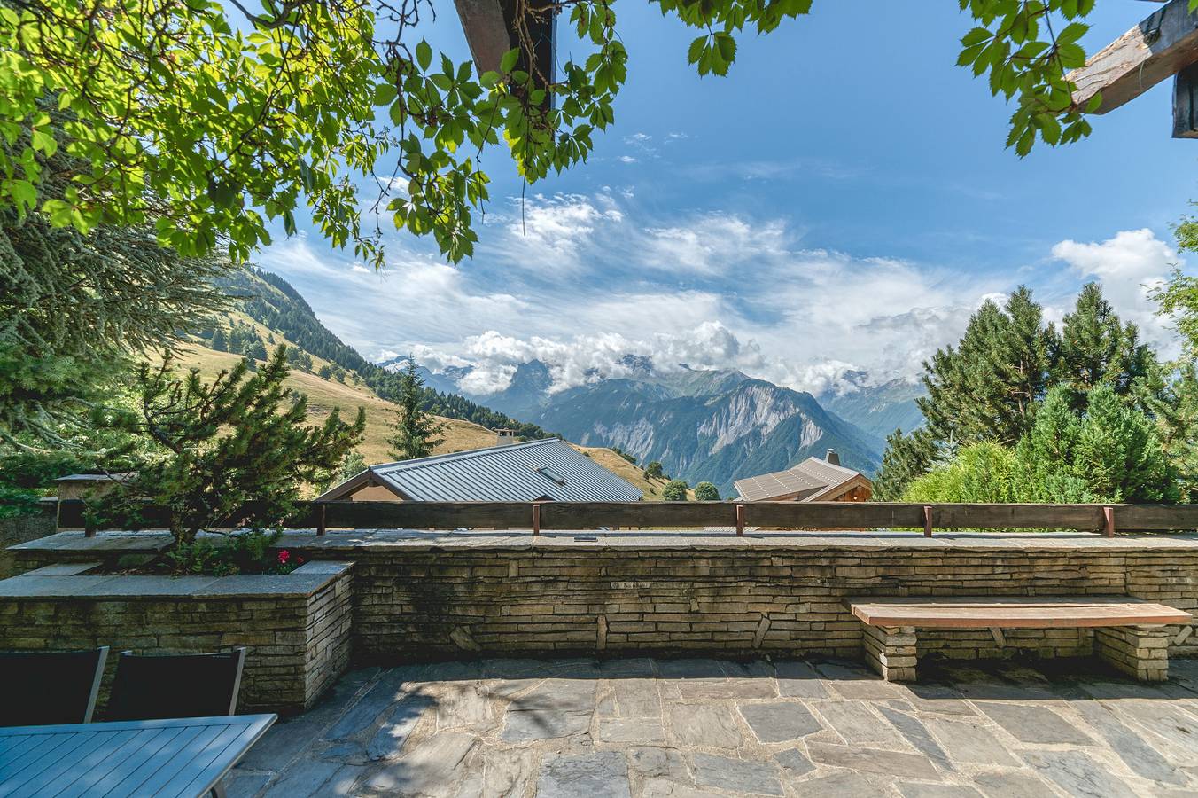 Chalet "La Darse Nature Et Sérénité" avec vue sur la montagne, terrasse privée et Wi-Fi in Villard-Reculas, Parc national des Écrins