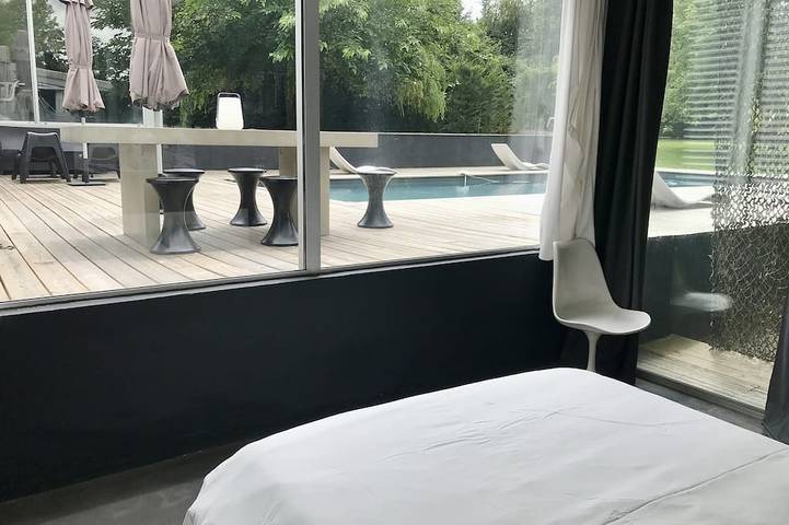 Location de vacances pour 8 personnes, avec terrasse et jardin, animaux acceptés à Camblanes-et-Meynac - 4