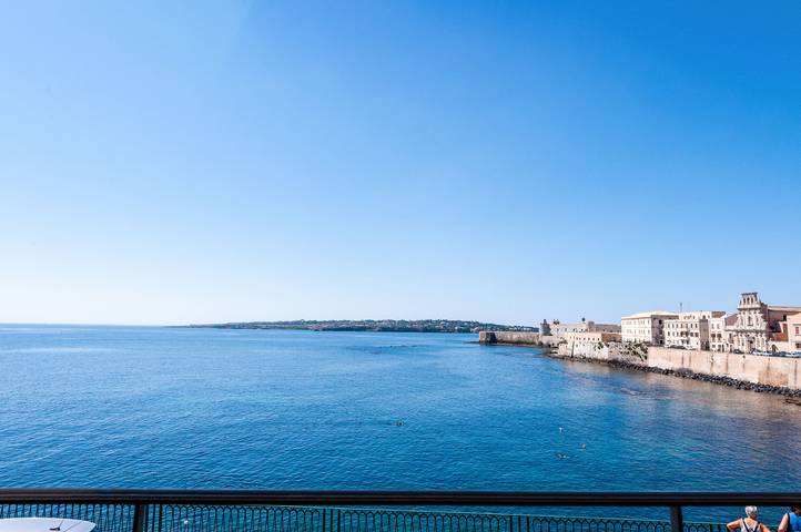 Appartamento intero, Una Finestra Su Cala Rossa by Wonderful Italy in Spiaggetta di Cala Rossa, Siracusa