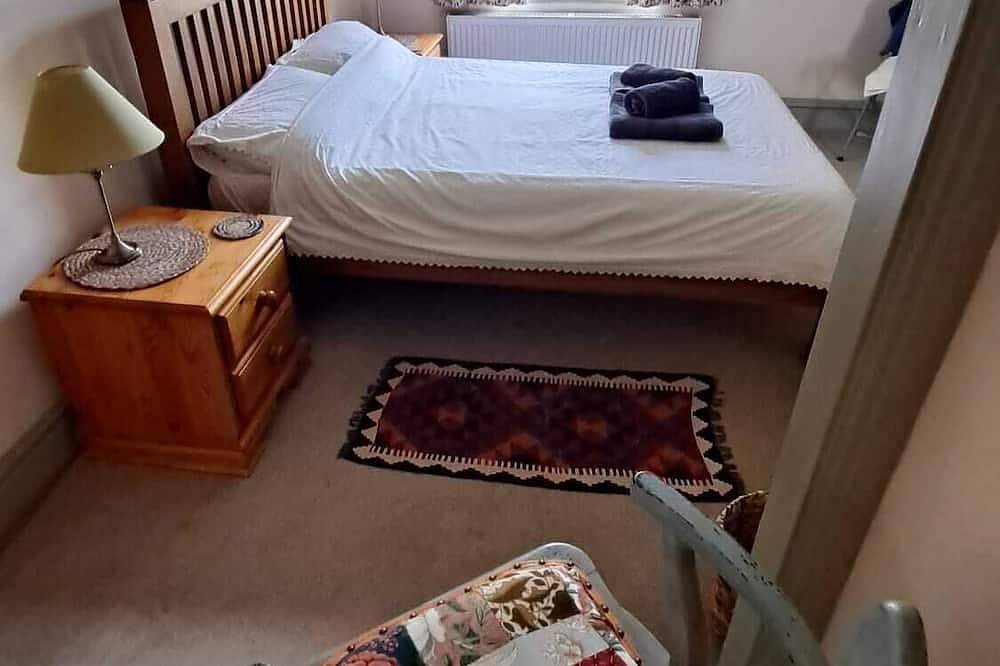 Beautifully renovated cosy house in the historic market town of Totnes, S Devon in Totnes, Devon