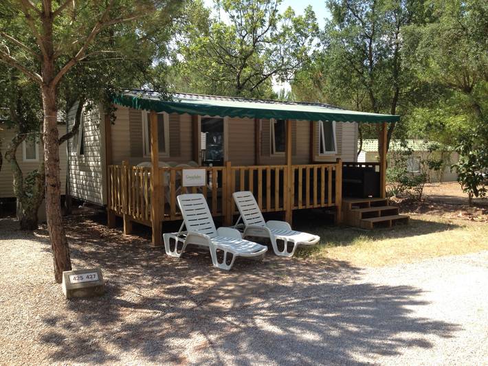 Camping pour 5 personnes, avec Balcon/Terrasse ainsi que Jardin et Vue à Roquebrune-sur-Argens - 4