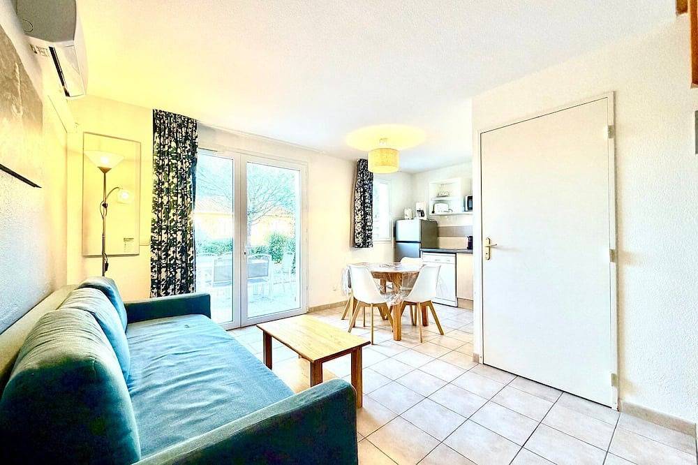 Ganze Wohnung, L’Échappée Belle, 4 guests, Pool in Calvisson in Calvisson, Mittelmeerküste (Frankreich)