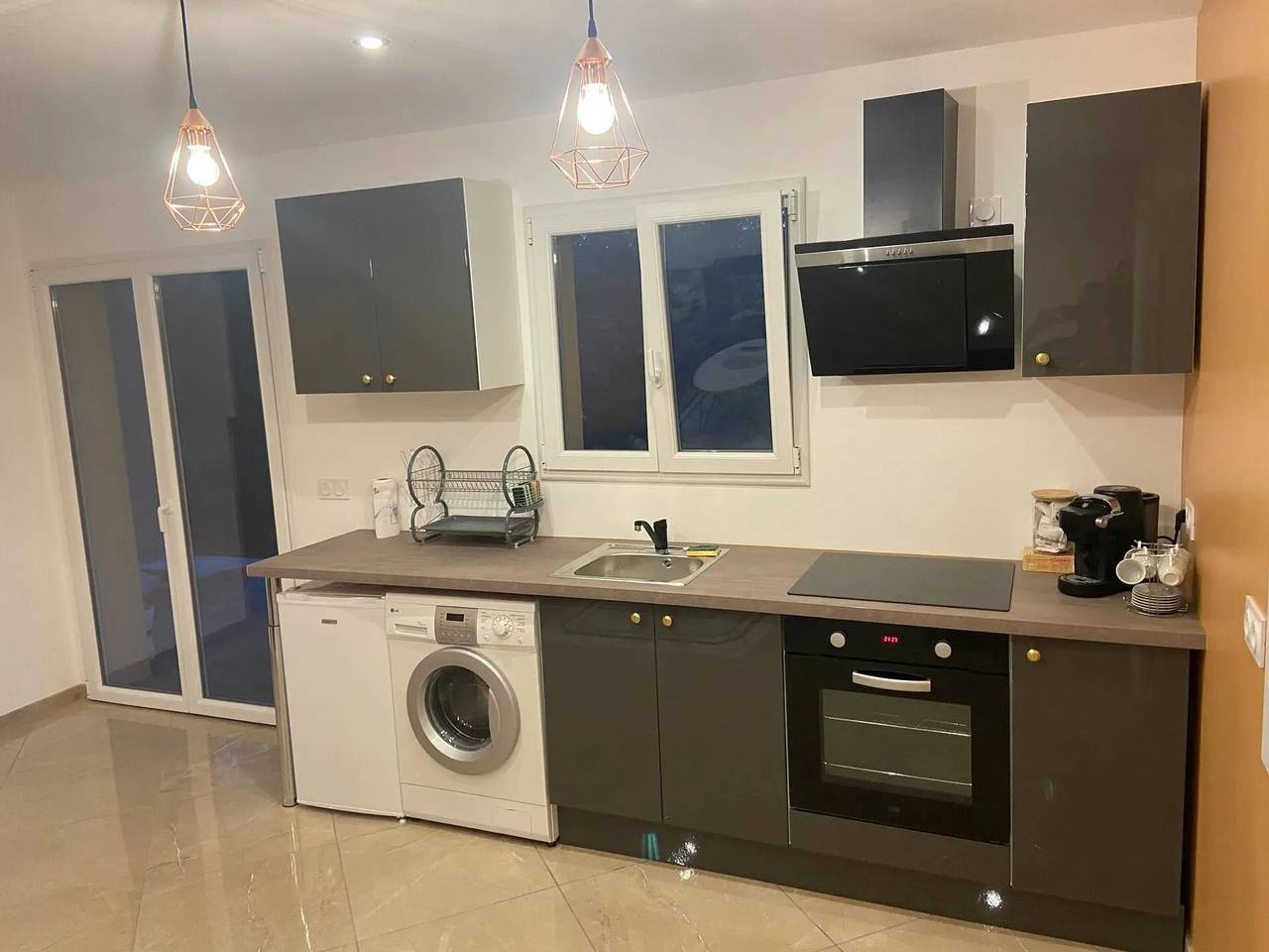 Apartamento entero, Apartamento espacioso y acogedor en Drap, 65 m², Jardín in Drap, Costa mediterránea (Francia)