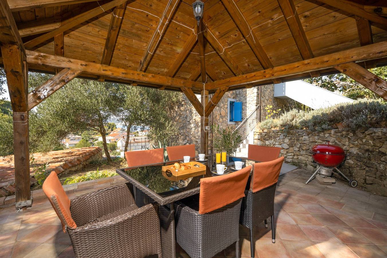 Ferienhaus in Supetarska Draga mit Meerblick, Terrasse, Klimaanlage, W-Lan (890-1) in Supetarska Draga, Rab