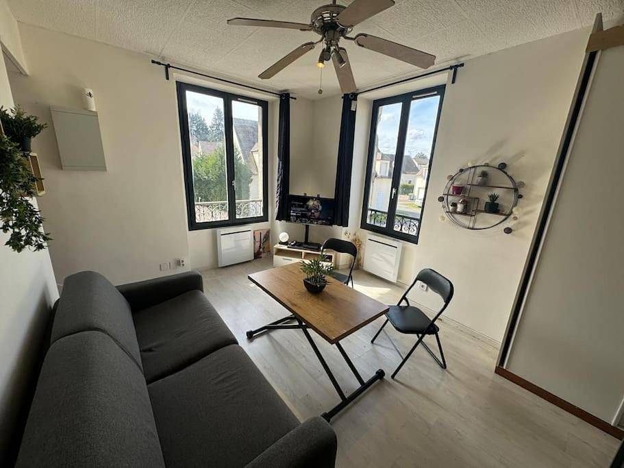 Appartement entier, Modern house Cdg Astérix Jo in La Chapelle-en-Serval, Oise