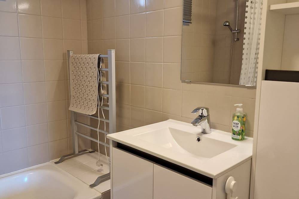 Geheel appartement, Charming studio in enchanting Hotton with Wifi access in Hotton, Provincie Luxemburg