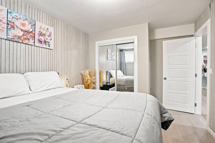 Entire apartment, Cozy 1-Bedroom Apartment in Calgary with Kitchenette in Calgary, Canadian Rocky Mountains