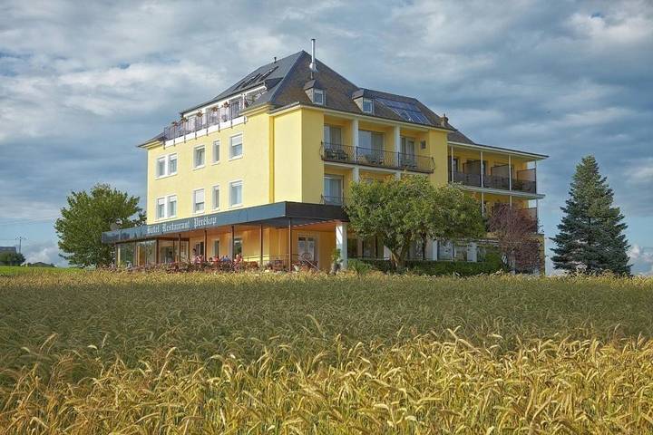Hôtel pour 2 personnes, avec jacuzzi ainsi que jardin et sauna